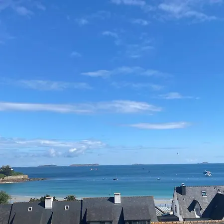 Avec Superbe Vue Au 1er Etage Du Chateau De Trestraou - Ref 863 *